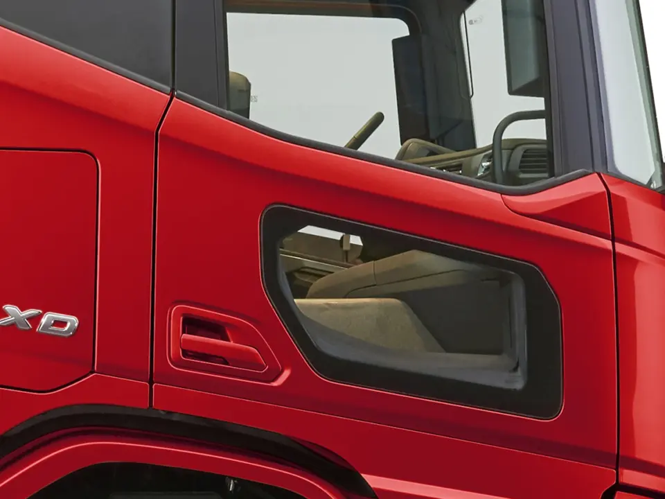 DAF XD Kerb View Window