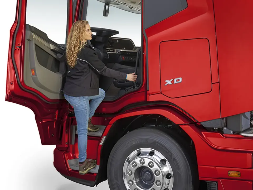 DAF XD Niedrige Fahrerhausposition